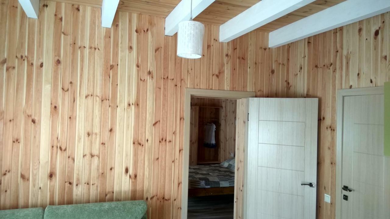 Eco House Hotell Tsjornomorsk Eksteriør bilde