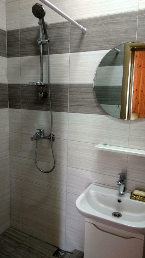 Eco House Hotell Tsjornomorsk Eksteriør bilde